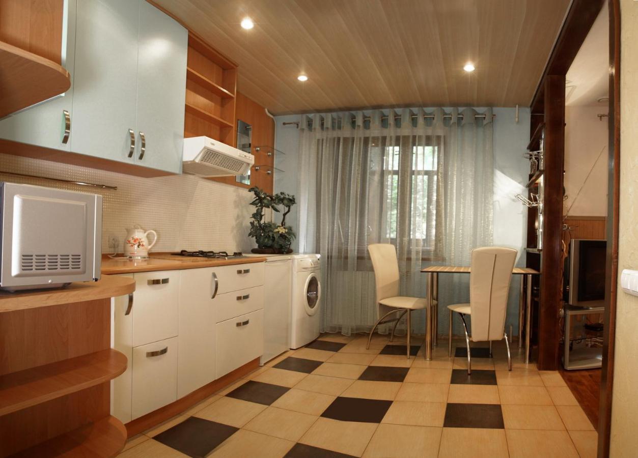 Apartment In The City Center Ντνιπροπετρόφσκ Εξωτερικό φωτογραφία
